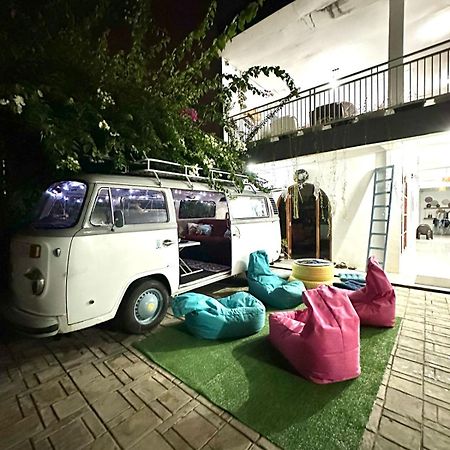 D'Flora Homestay Labuan Bajo Zewnętrze zdjęcie
