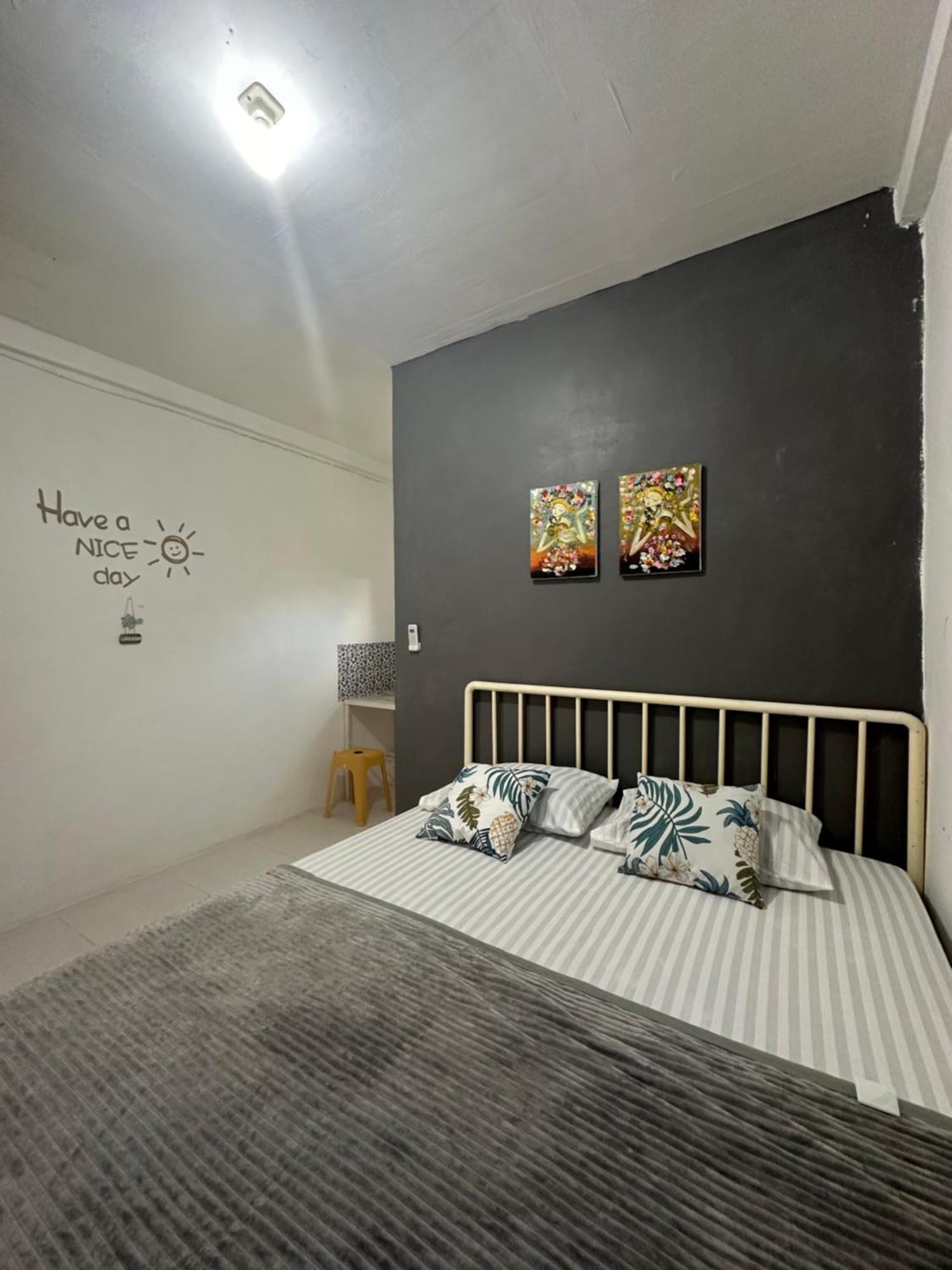 D'Flora Homestay Labuan Bajo Zewnętrze zdjęcie