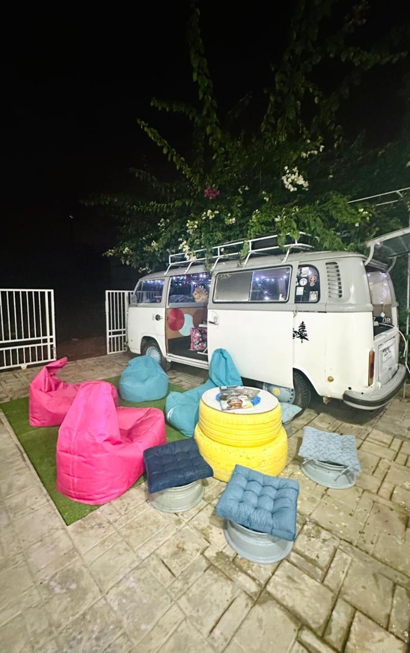 D'Flora Homestay Labuan Bajo Zewnętrze zdjęcie